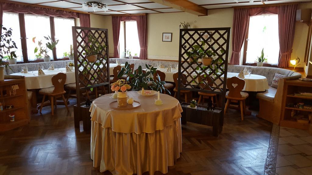 Gasthaus Zum Hirschen Ringsheim Exteriör bild